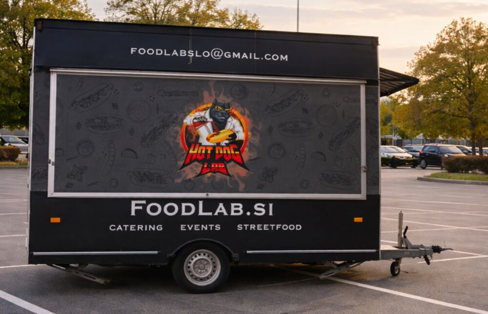 Hot Dog Lab / FoodLab.si food truck